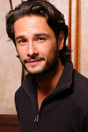 Rodrigo Santoro