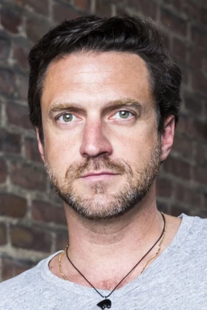 Raúl Esparza