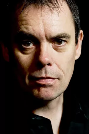 Kevin Eldon