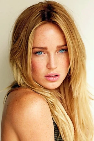 Caity Lotz