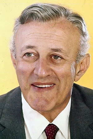 Lee J. Cobb