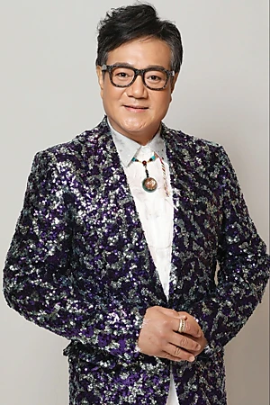 Henry Lo