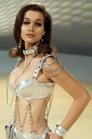 Valerie Leon