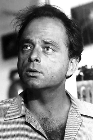 Harris Yulin