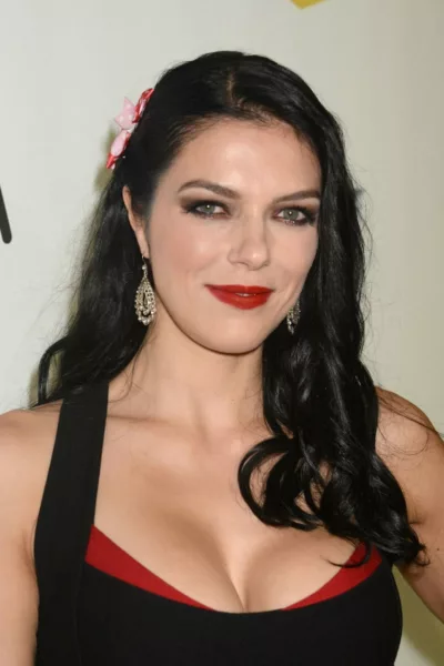 Adrianne Curry