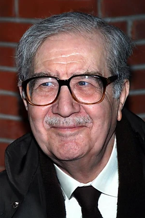 Turgut Özakman