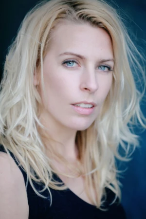 Sara Pascoe