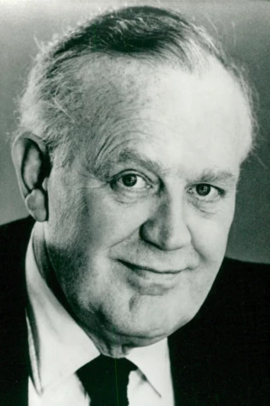 Joss Ackland