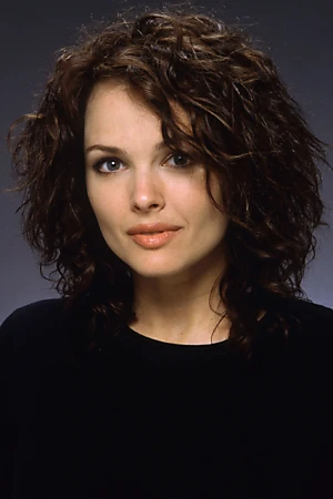 Dina Meyer