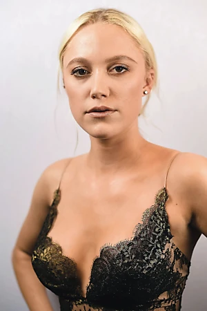 Maika Monroe