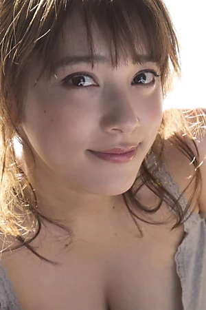 Sayaka Tomaru