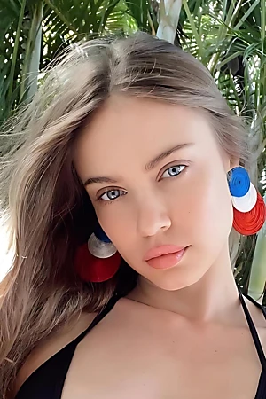 Xenia Tchoumitcheva