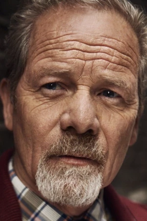 Peter Mullan