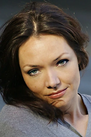 Katrina Lenk