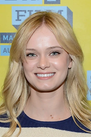 Sara Paxton