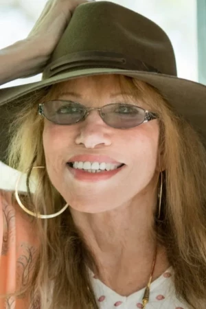 Carly Simon