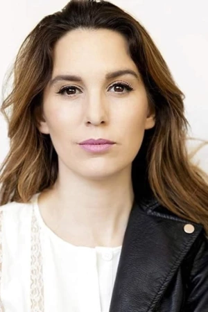 Christy Carlson Romano