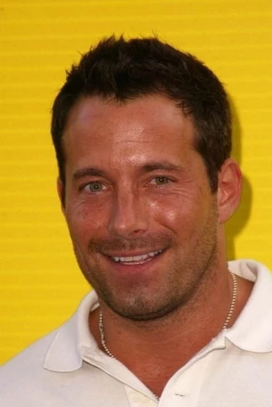 Johnny Messner