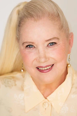 Sally Kirkland