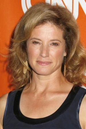 Nancy Travis