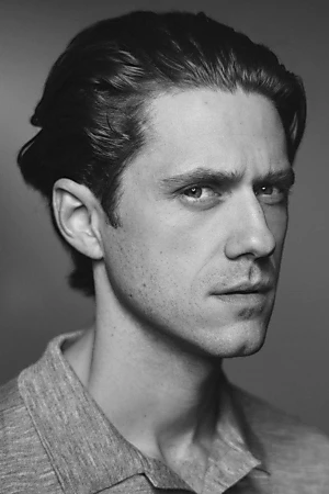 Aaron Tveit