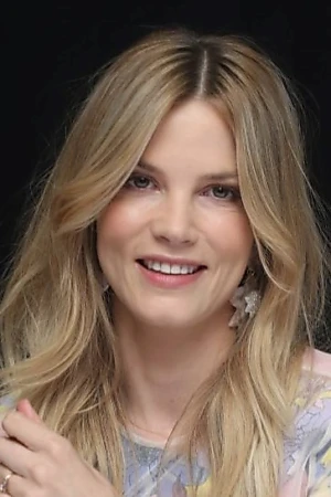 Sylvia Hoeks