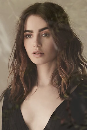 Lily Collins