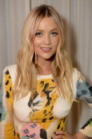 Laura Whitmore