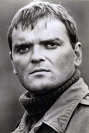 Angus MacInnes