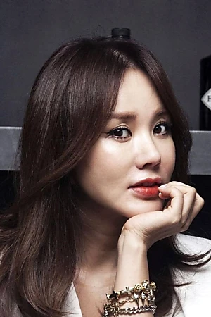 Uhm Jung-hwa