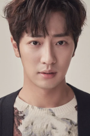 Lee Sang-yeob