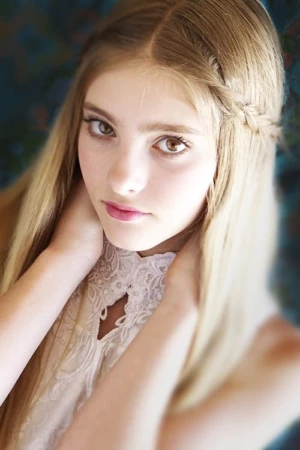 Willow Shields