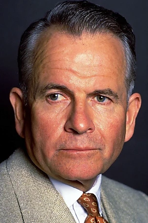 Ian Holm