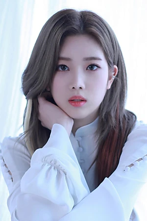 Kim Lip