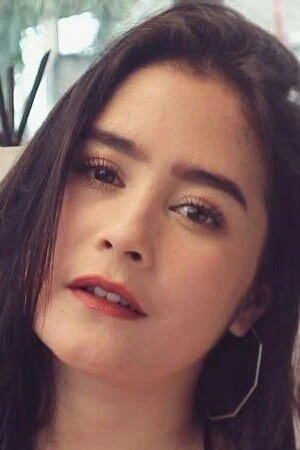 Prilly Latuconsina