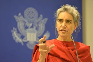 Sarah Chayes