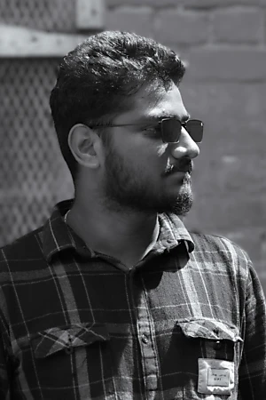 Lingeshwer S