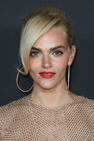 Madeline Brewer