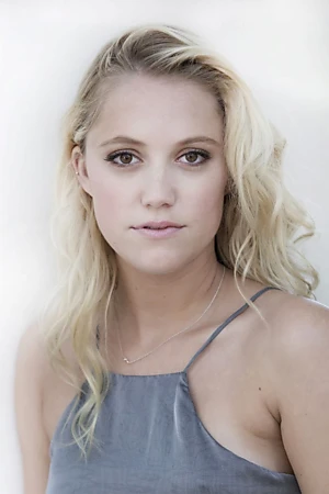 Maika Monroe