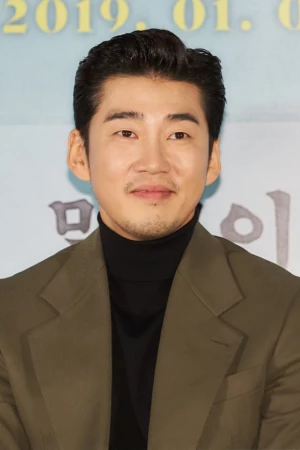 Yoon Kye-sang