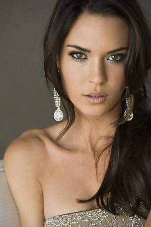 Odette Annable