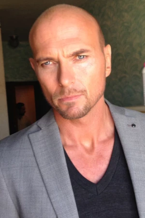 Luke Goss