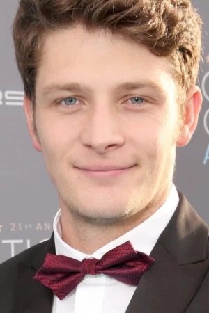 Brett Dier