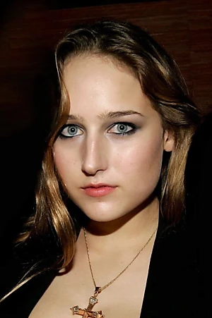 Leelee Sobieski