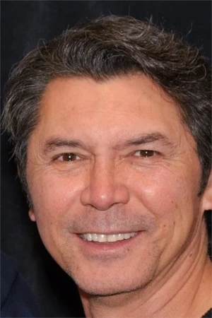 Lou Diamond Phillips