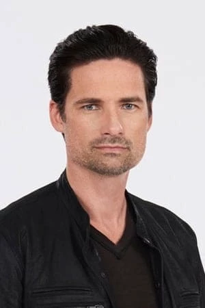 Warren Christie