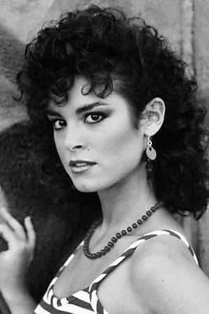 Betsy Russell