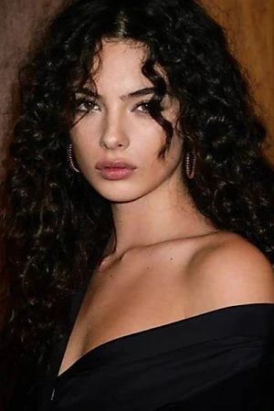 Deva Cassel