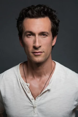 Aaron Lazar