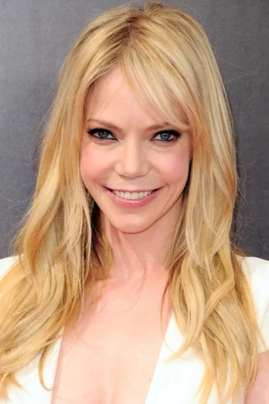 Riki Lindhome